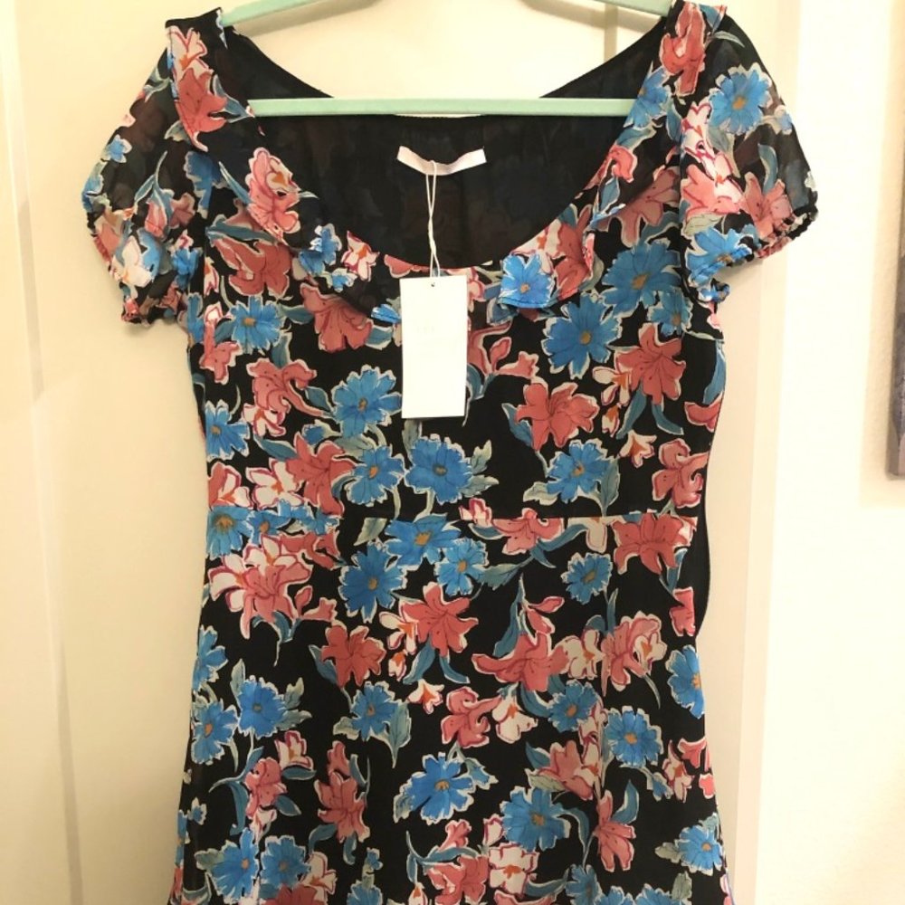 Zara Brand new floral top